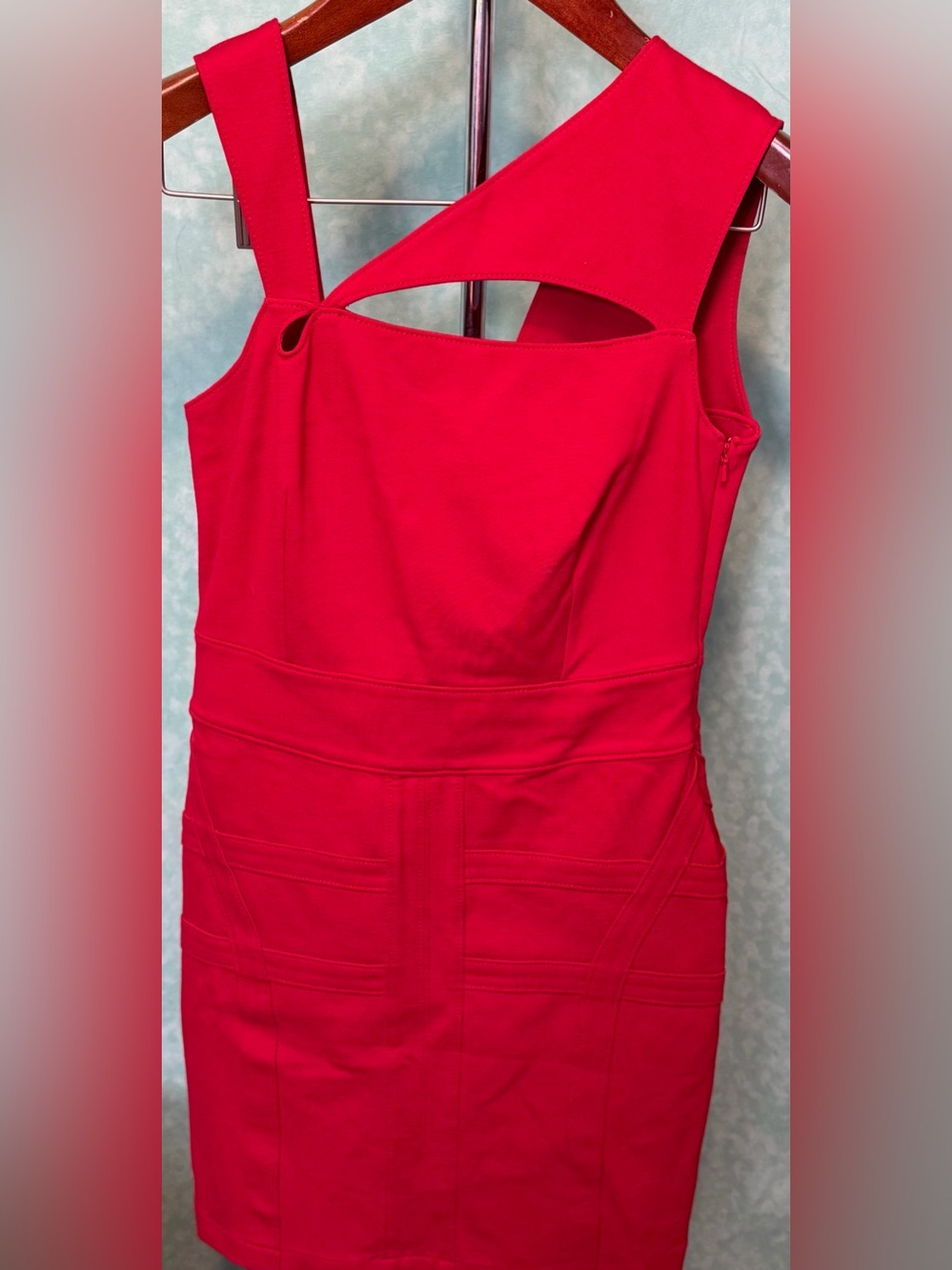 ✨❤️Guess by Marciano Bright Red Cutout Bodycon Dress